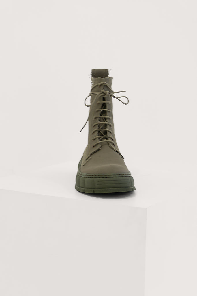 '1992' Army boot