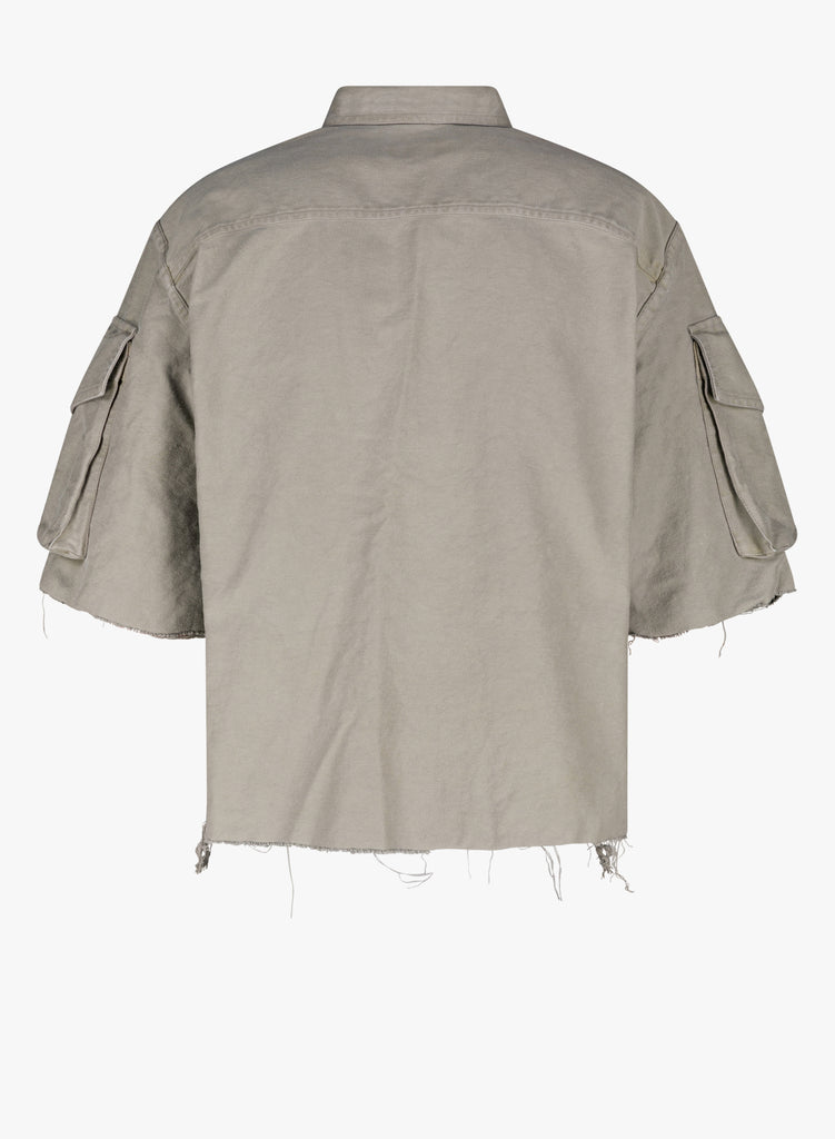 BOXY FIT SHORT SLEEVE SHIRT WITH FLAP POCKETS