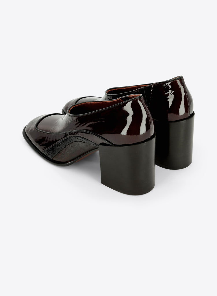 Heeled pump