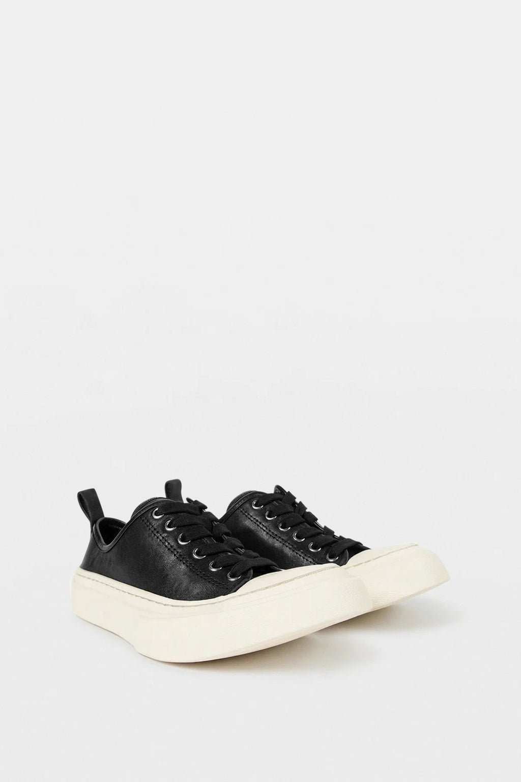 Suri Vulcanized Low-Top Sneakers