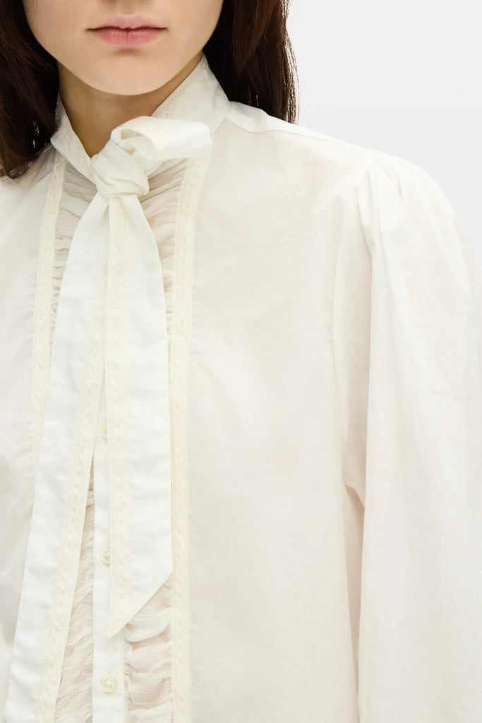 Carina bow tie shirt