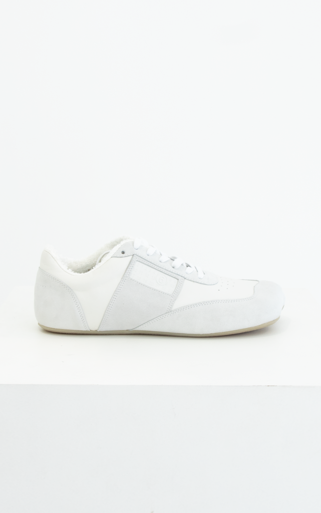 Anatomic Sneaker
