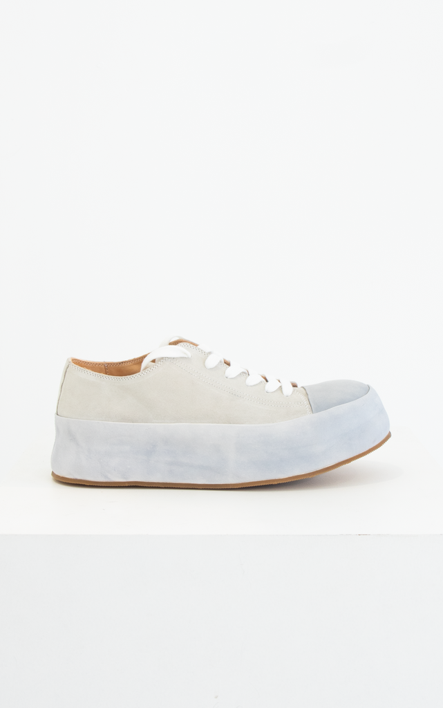 Low Top Sneakers