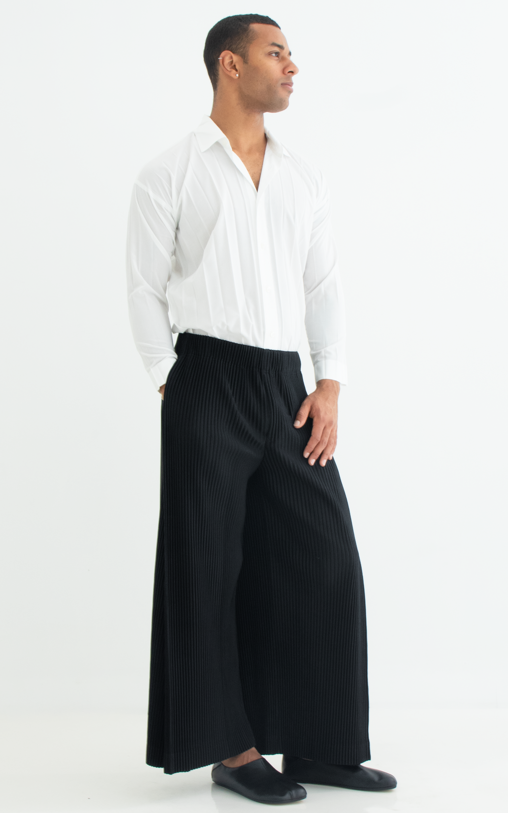Wide trousers