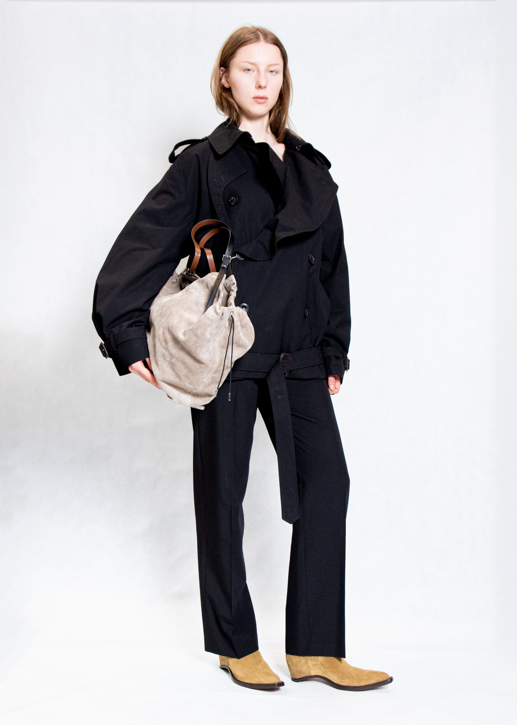 Folded collar trench