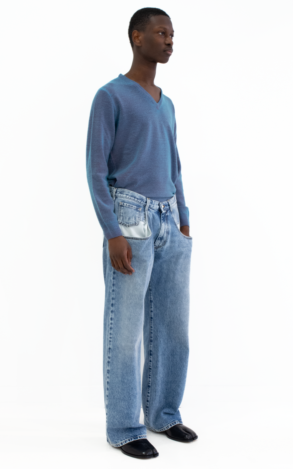 Straight jeans with contrasted pockets