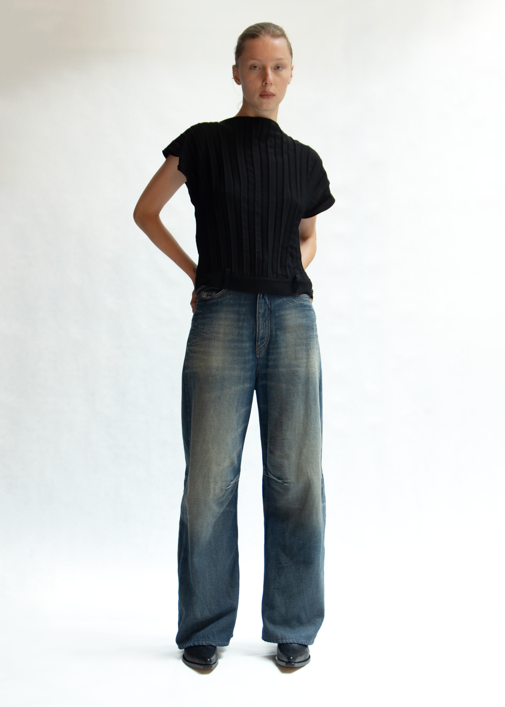 Pleated sleeveless top