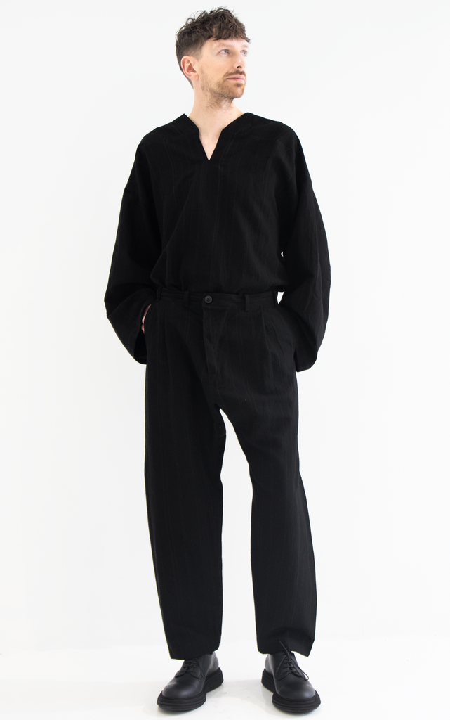 Pleated loose fit Trousers