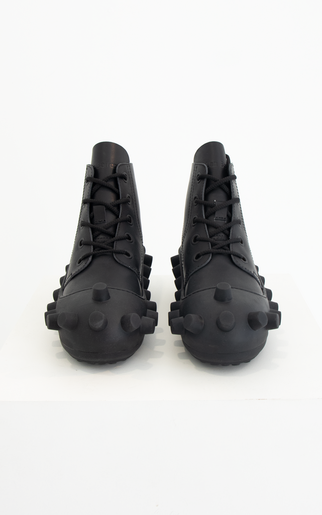 Mid Boom Boots