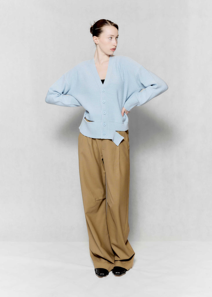Destroyed knitted cardigan