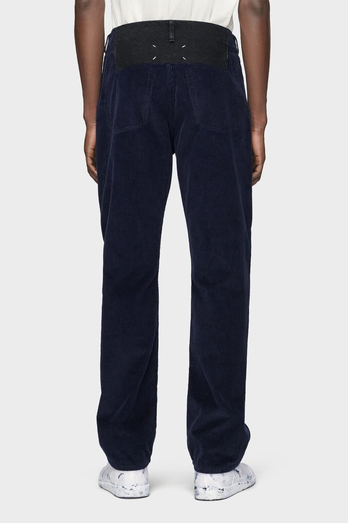 Straight-leg Jeans