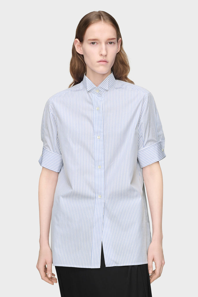 Snapped button shirt