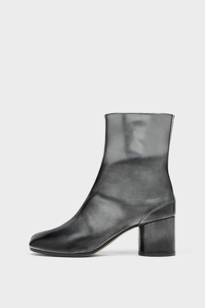 Tabi ankle boots