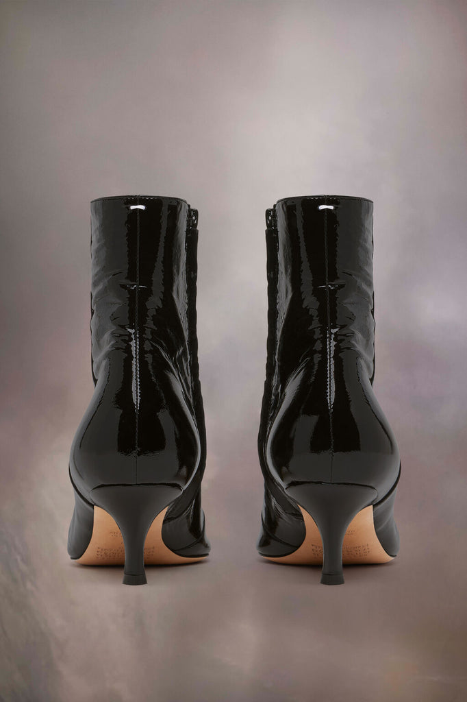 Kinkies boots