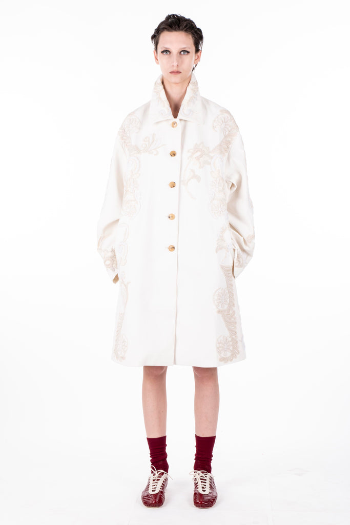 Rondero embroidered coat