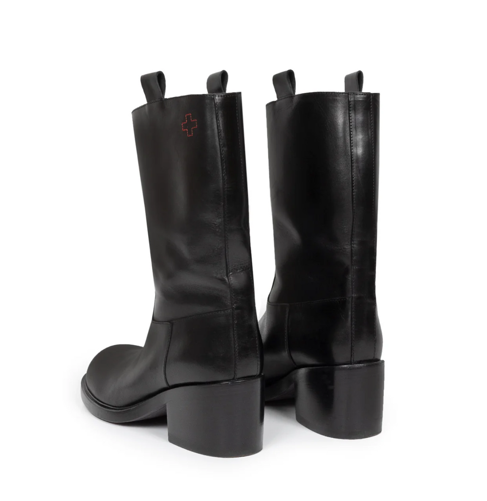 Iconic X1110 low boots