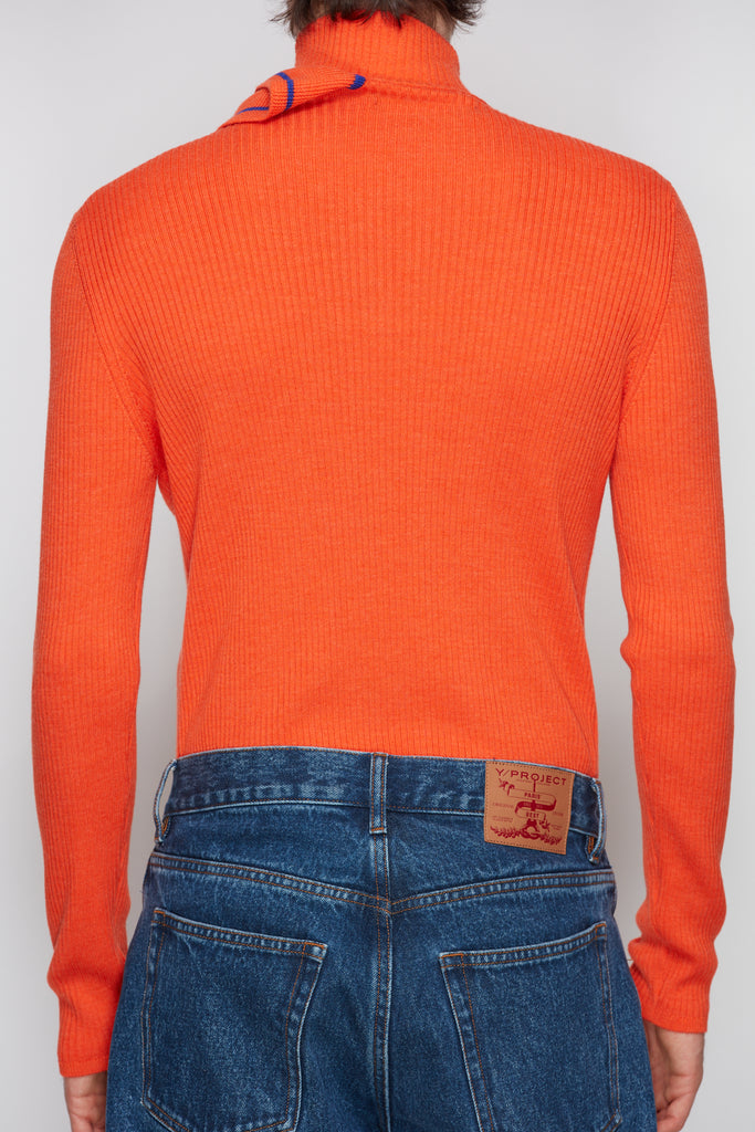 Double Collar Fitted Sweater